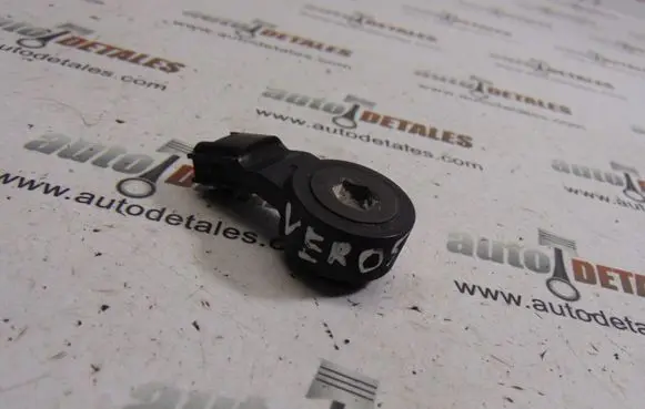 Toyota Corolla Verso AR10 Detonation knock sensor 1710001110