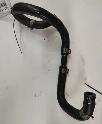Nissan Primera Engine coolant pipe/hose 