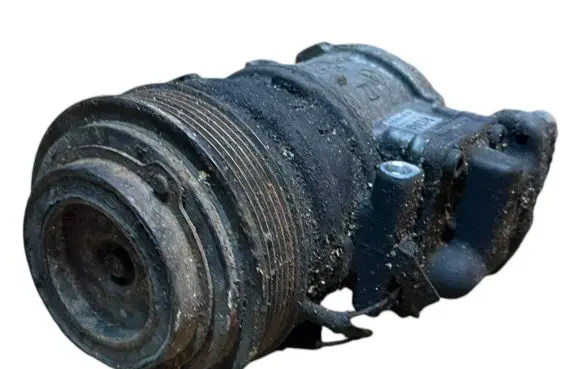 SsangYong Rodius Air conditioning (A/C) compressor (pump) 6652300011 180500390A 86G11120117