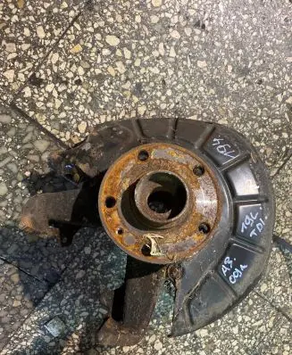 Audi A3 S3 8P Front wheel hub