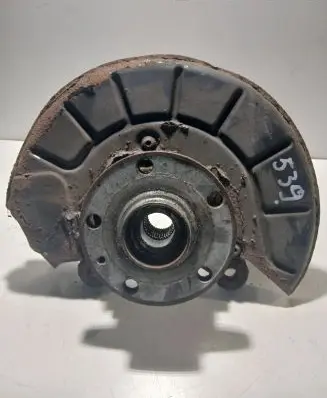 Skoda Octavia Mk2 (1Z) Front wheel hub