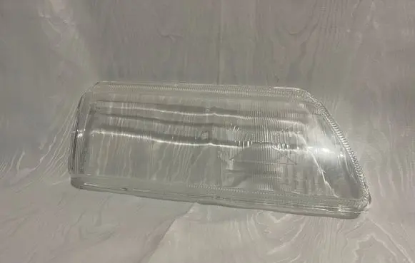 Peugeot 605 Headlight lense 082796 82796