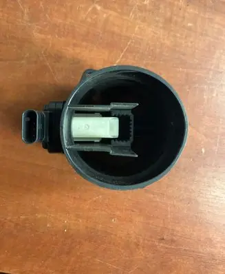 Mercedes-Benz E W212 Mass air flow meter A6510900248 037034423 5WK97817