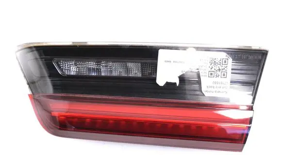 BMW 3 G20 G21 Tailgate rear/tail lights 7495090