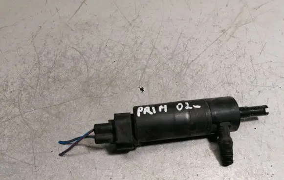 Nissan Primera Windscreen/windshield washer pump