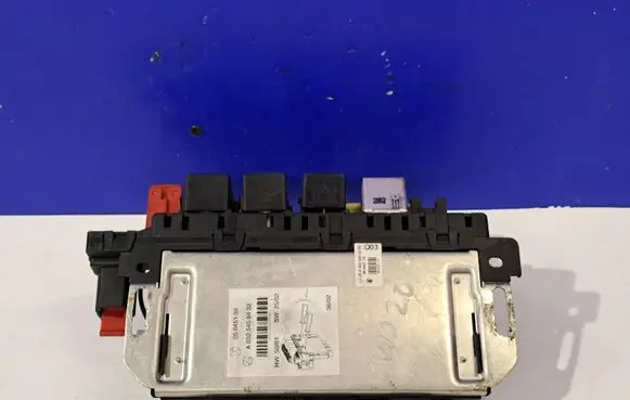 Mercedes-Benz S W220 Fuse box set A0325458432
