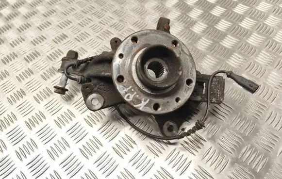 Renault Megane III Front wheel hub 