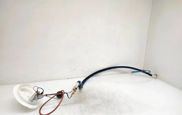 Audi A4 S4 B8 8K Fuel level sensor 8K0201317 0326 440841
