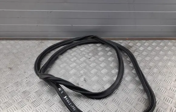 Audi A8 S8 D4 4H Trunk rubber seal (body) 4H0827705B