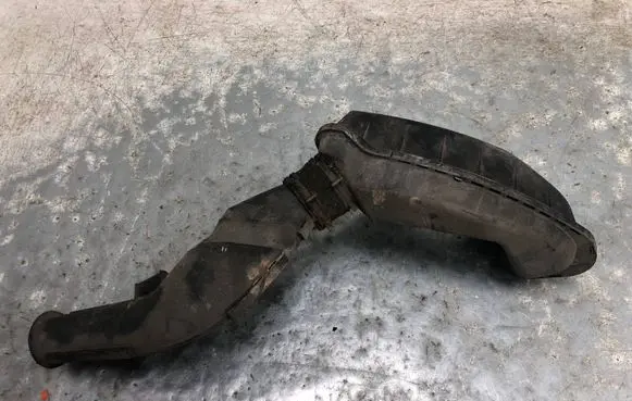 Volkswagen New Beetle Air intake hose/pipe 1C0129622B 1C0129520