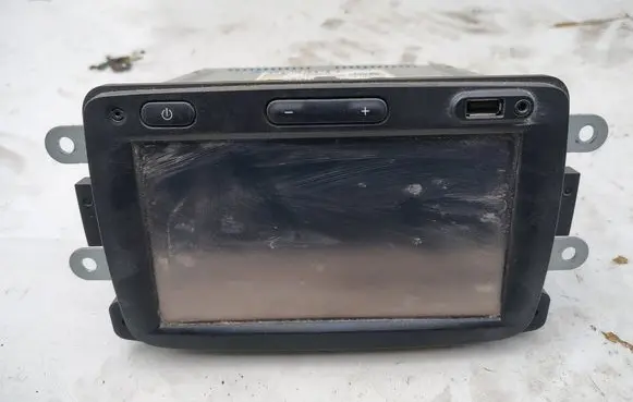 Renault Trafic III (X82) Radio/CD/DVD/GPS head unit 281154548R