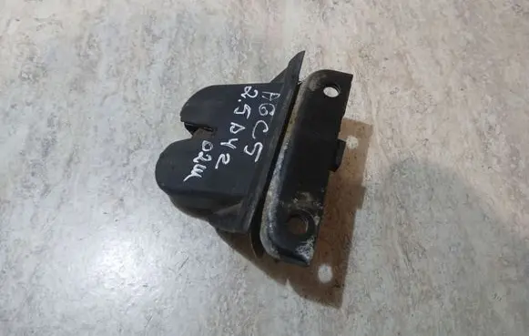 Audi A6 S6 C5 4B Tailgate/trunk/boot lock/catch/latch 4B9827505C