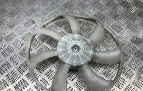 Lexus CT 200H Electric radiator cooling fan 1636337020