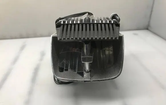 Volkswagen PASSAT B8 Headlight part 0910140059 B8BS2TD1 90050347200P
