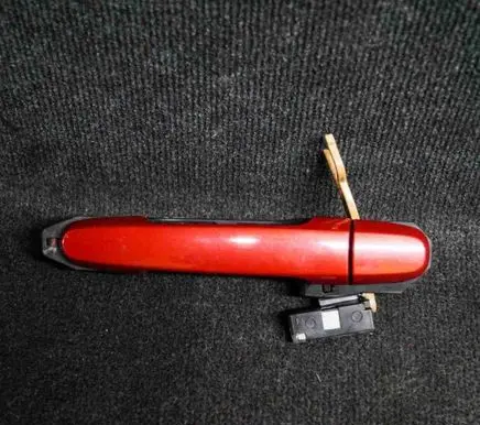 Toyota Prius c Rear door exterior handle