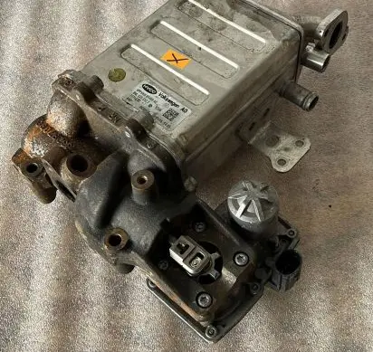 Volkswagen Multivan T6 EGR valve cooler 04L131512T
