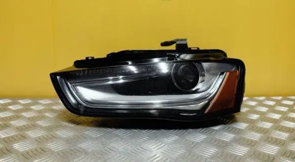 Audi A4 S4 B8 8K Headlight/headlamp 8K0941005E 2059