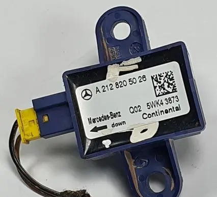 Mercedes-Benz E W212 Sensor A2128205026