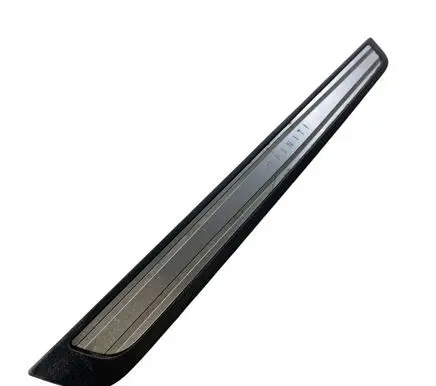 Infiniti QX30 Front sill trim cover 769B05DA0A 5DA0A
