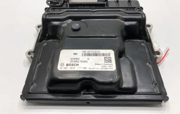 Dacia Duster II Engine control unit/module ECU 0281039177