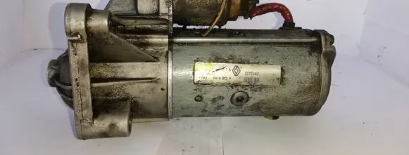 Renault Megane II Starter motor 8200331251 D7R49