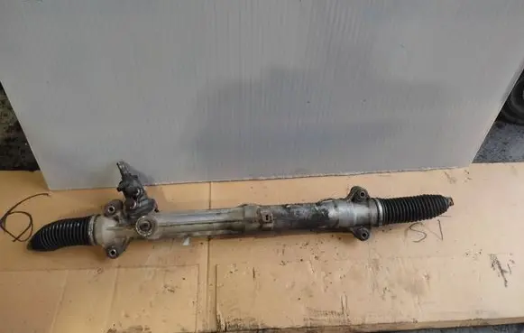 Steering rack