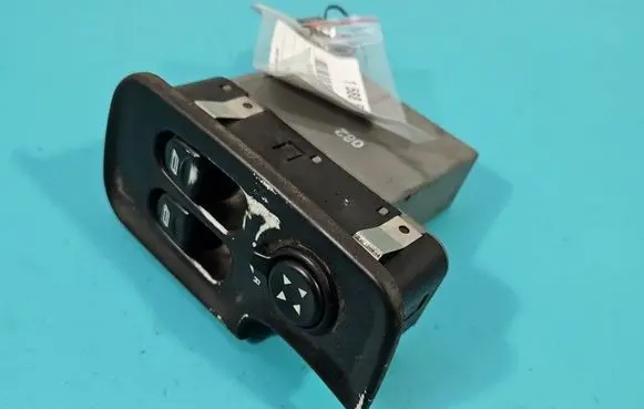 Alfa Romeo 147 Electric window control switch 735263175 IMPRK1588503