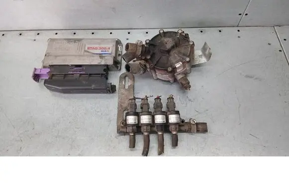 Mazda Premacy LP gas equipment set 