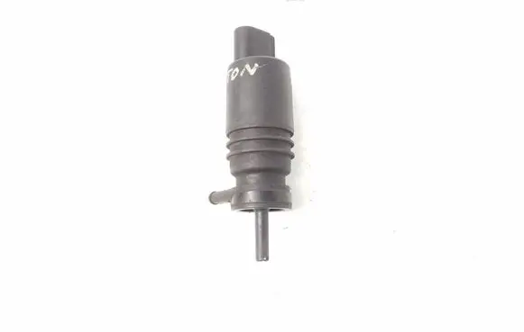 Volkswagen Phaeton Windscreen/windshield washer pump 