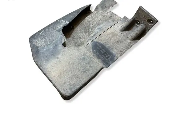Mercedes-Benz Sprinter W906 Rear mudguard A9068823304 Z0050H