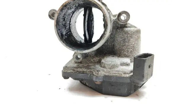Skoda Octavia Mk2 (1Z) Throttle valve 03L128063K A2C53369978