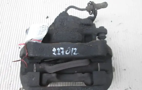 Volkswagen Transporter - Caravelle T4 Front brake caliper