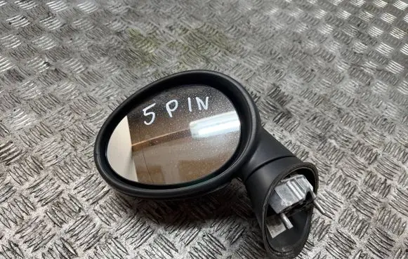 Mini Cooper Countryman R60 Front door electric wing mirror 