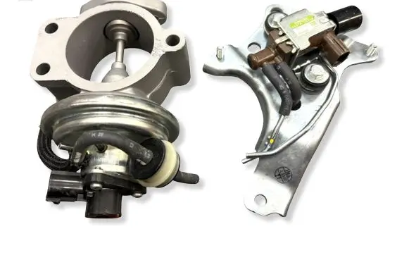 Toyota Land Cruiser (J120) EGR valve 2580030120 2581930170 1397001081