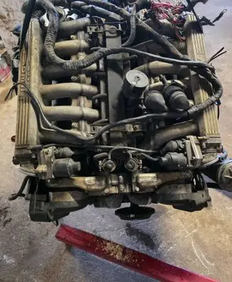BMW 7 E32 Engine M70B50