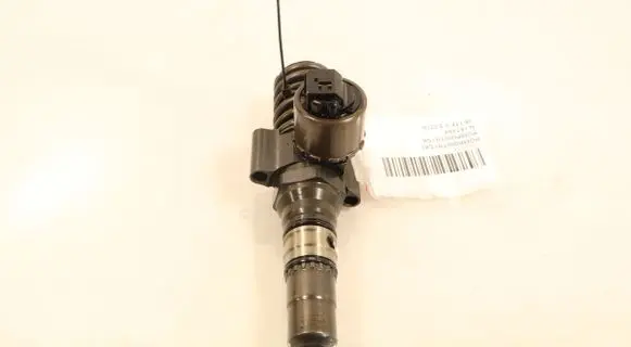 Volkswagen Jetta V Fuel injector 0414720404