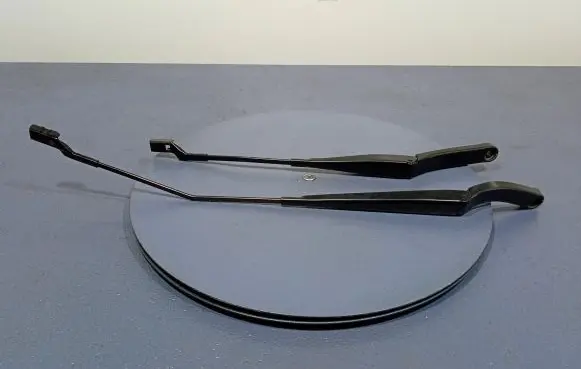 Volkswagen PASSAT B7 USA Front wiper blade arm 2GM955409A