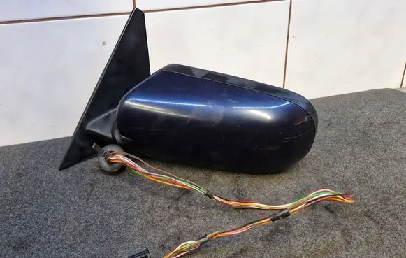 Front door electric wing mirror