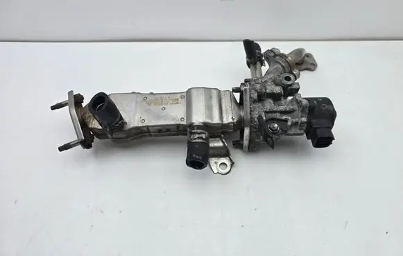 Toyota Prius+ (ZVW40) EGR valve 2562037120 2560137010 01I14A0155