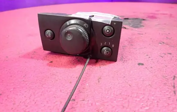 Opel Vectra C Light switch