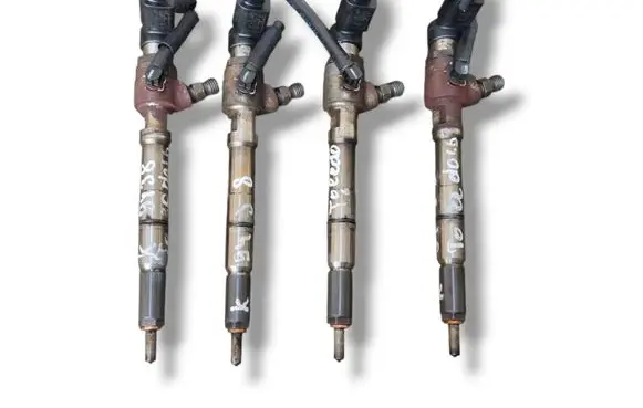 Fuel injector