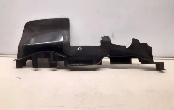 Audi A4 S4 B7 8E 8H Air intake duct part 8E0121283AC