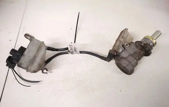 Ford Focus Master brake cylinder l519888