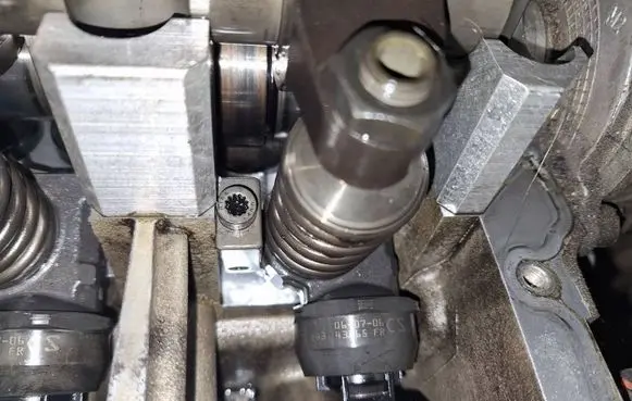 Volkswagen Caddy Fuel injector