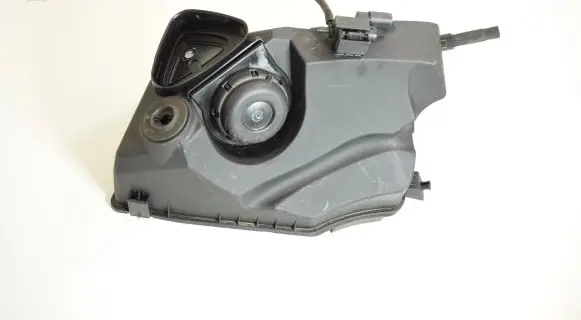 Audi A6 S6 C6 4F Air filter cleaner box bracket assembly 059133835E
