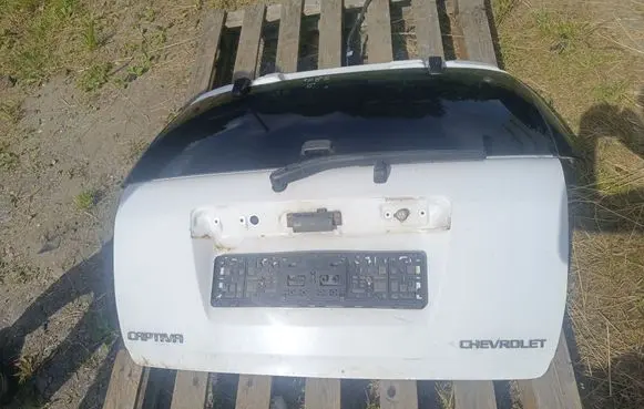 Chevrolet Captiva Tailgate/trunk/boot lid