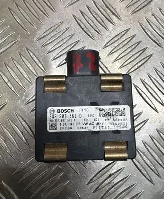 Volkswagen Golf SportWagen Distronic sensor radar 3QF907561D 0203302268