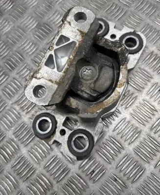 Volvo XC60 Engine mount bracket 8G9N711121BA
