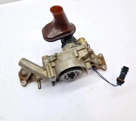 Maserati Ghibli Oil pump 05184273AD 338371 05918F2560