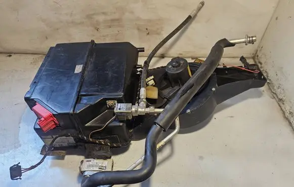 Volkswagen Transporter - Caravelle T4 Interior heater climate box assembly 703271129 703820121D 701820679D